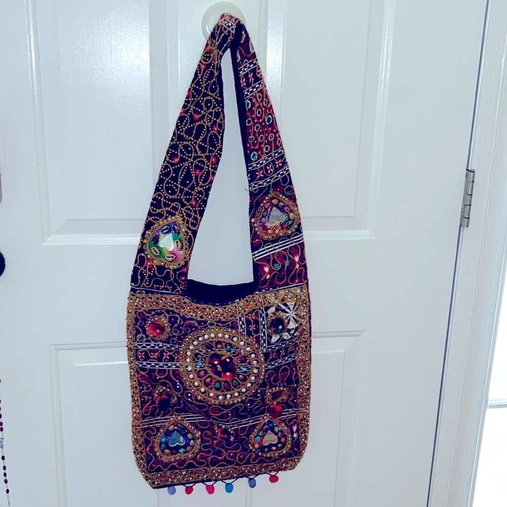 BOHEMIAN HOBO BAG